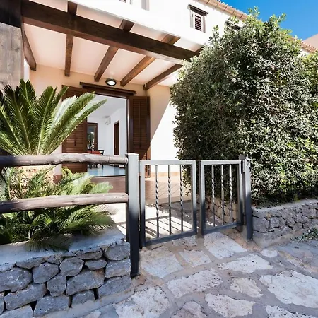 Casa Azzurra 4 Holiday home